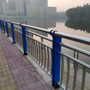 1.2m橋梁不銹鋼復合管護欄